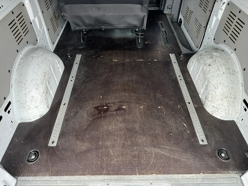Mercedes-Benz Vito 26