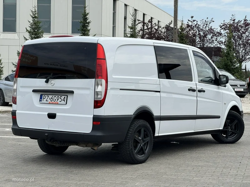 Mercedes-Benz Vito 8