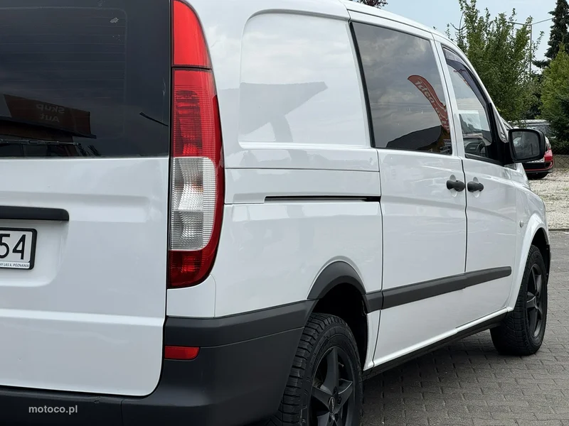 Mercedes-Benz Vito 10