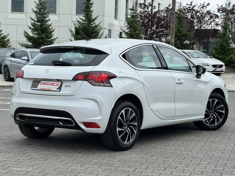 DS Automobiles DS 4 9