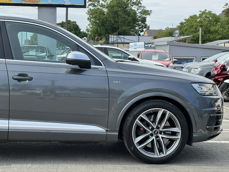 Audi SQ7 15