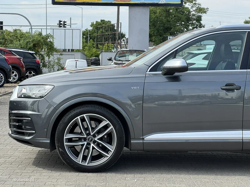 Audi SQ7 5