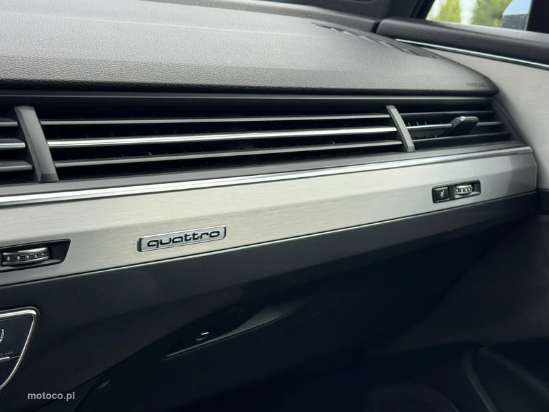 Audi SQ7 42