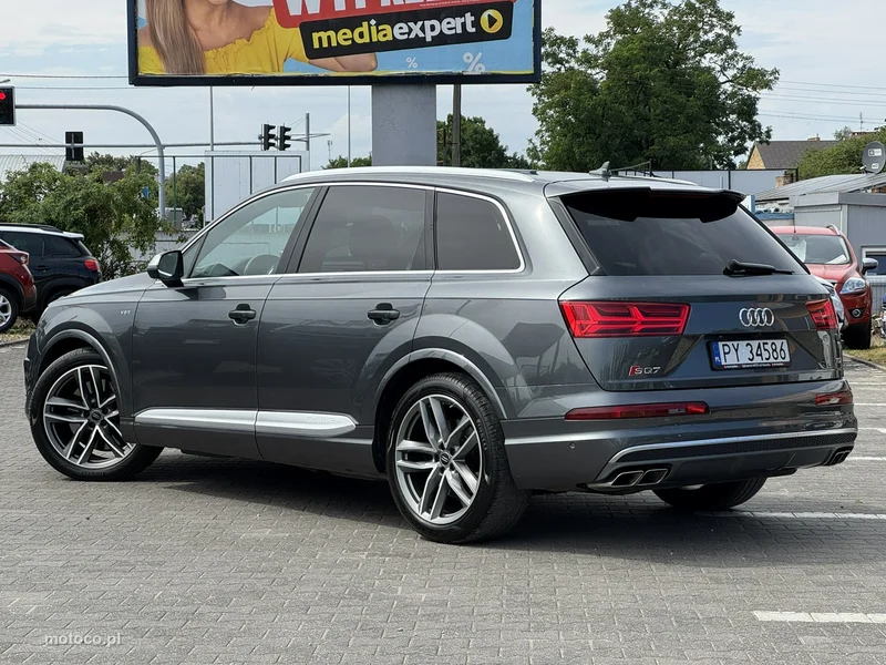 Audi SQ7 7