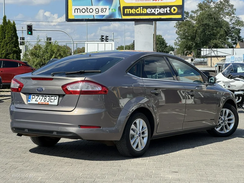 Ford Mondeo IV 11