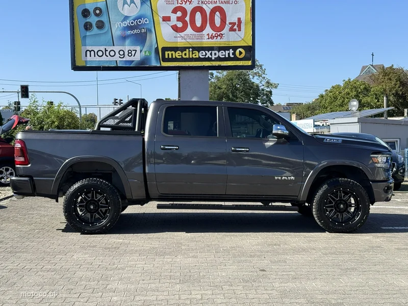 Dodge RAM 15
