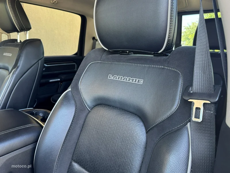 Dodge RAM 22