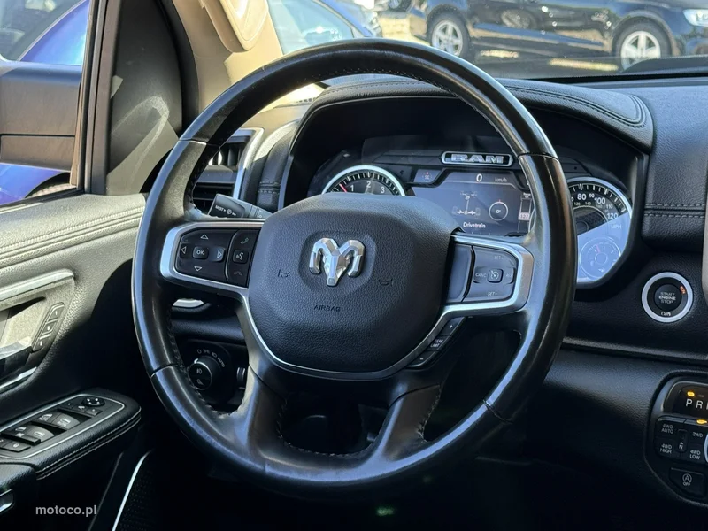 Dodge RAM 31