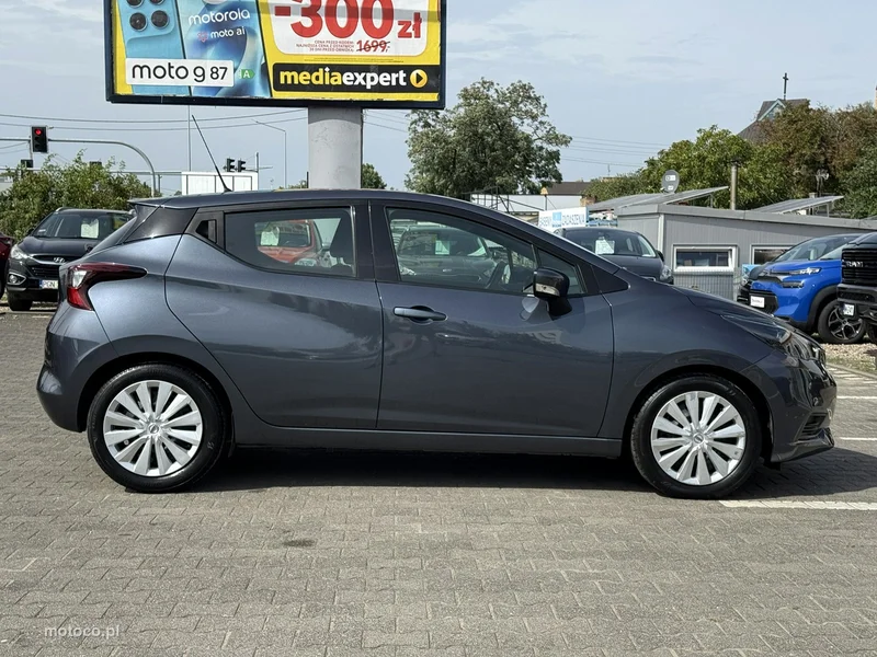 Nissan Micra 14