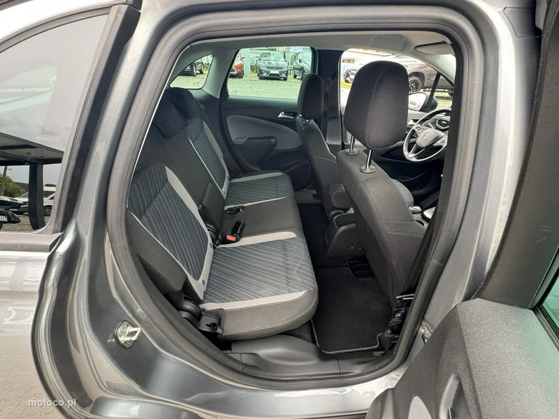 Opel Crossland X 26