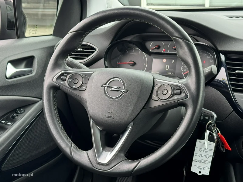 Opel Crossland X 29
