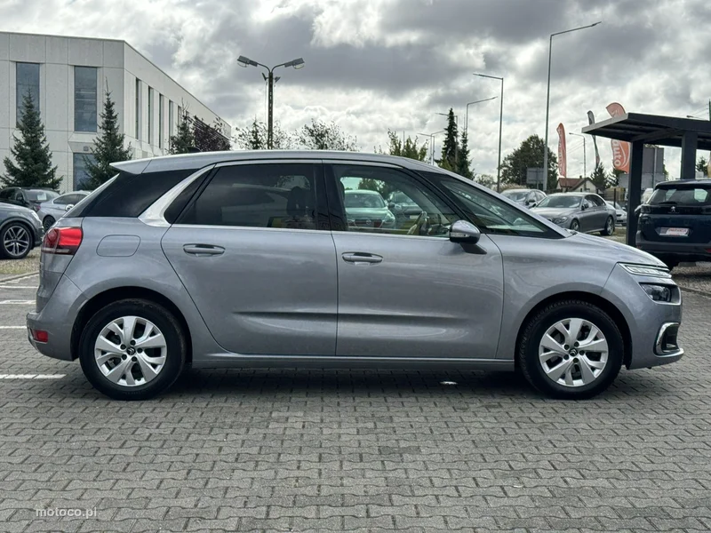 Citroen C4 SpaceTourer 11