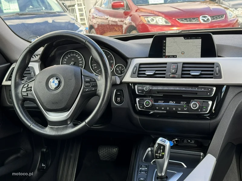 BMW Seria 3 F30 3GT 24