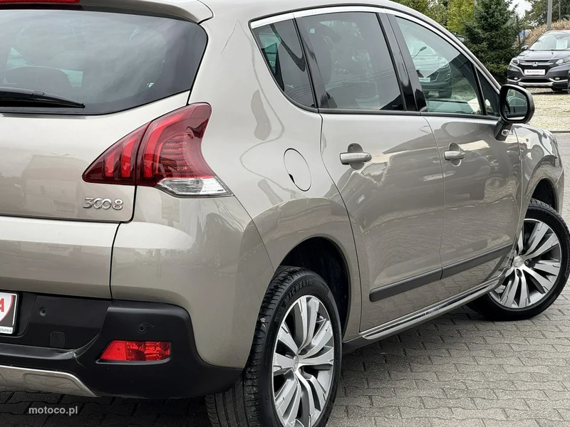 Peugeot 3008 8