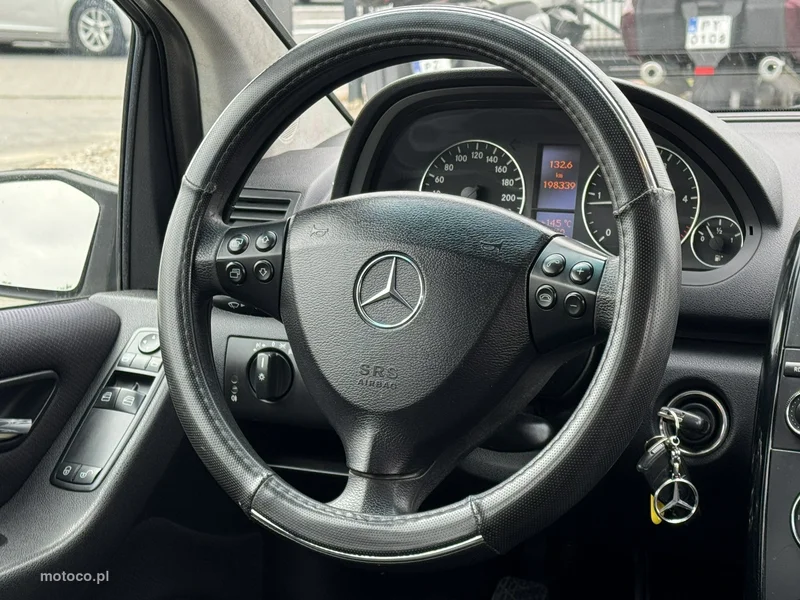 Mercedes-Benz Klasa A W169 A 180 22