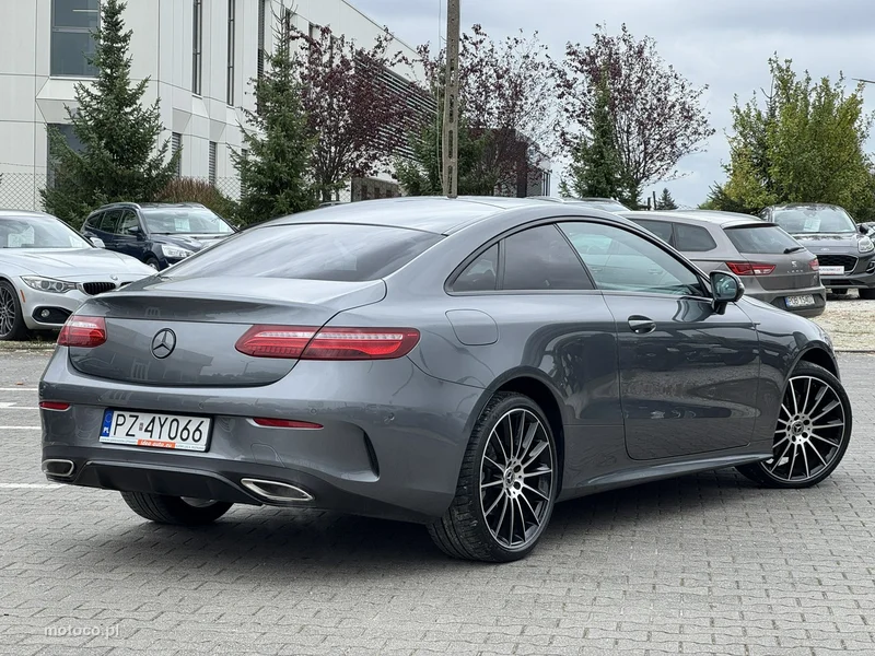 Mercedes-Benz Klasa E W213 E 200 13