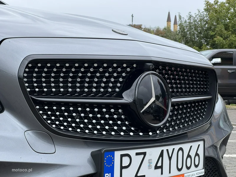Mercedes-Benz Klasa E W213 E 200 20
