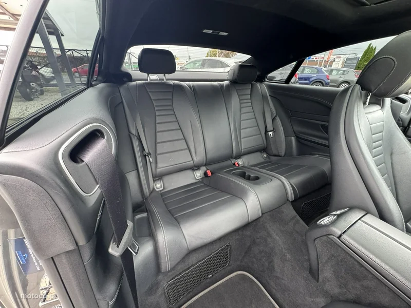 Mercedes-Benz Klasa E W213 E 200 30