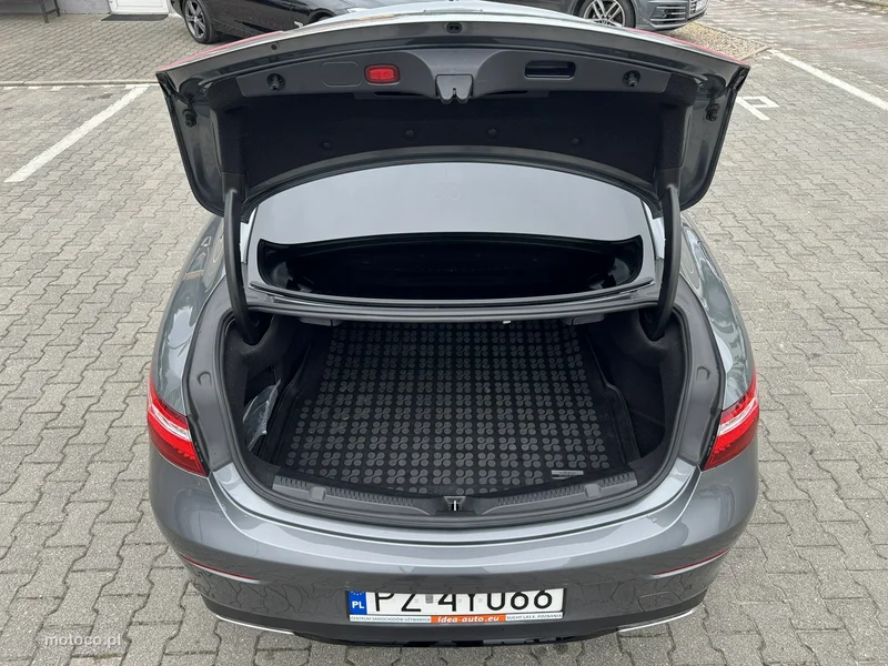 Mercedes-Benz Klasa E W213 E 200 31