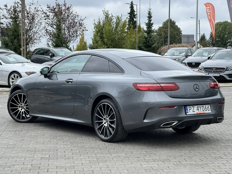 Mercedes-Benz Klasa E W213 E 200 7