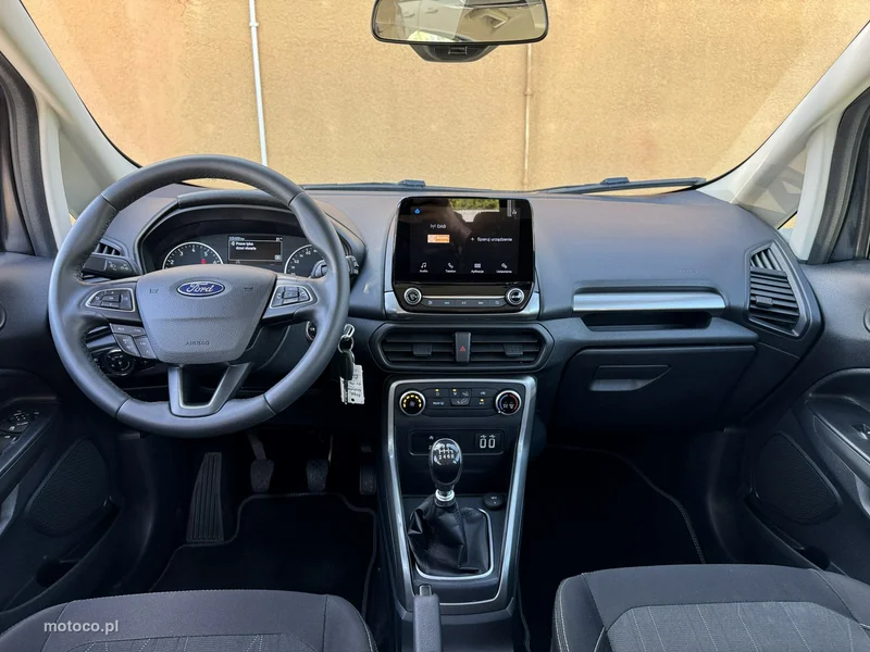 Ford EcoSport 18