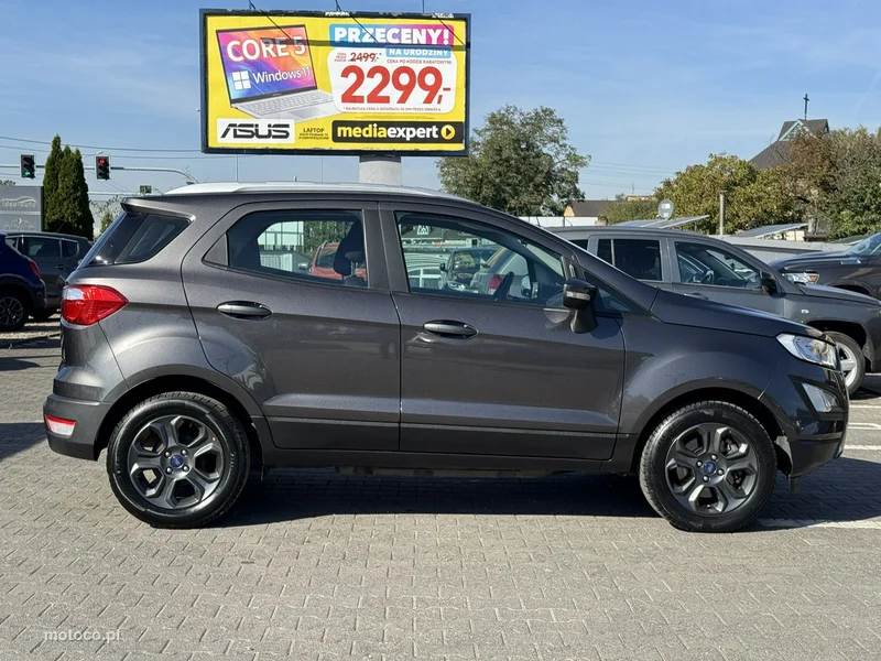 Ford EcoSport 10