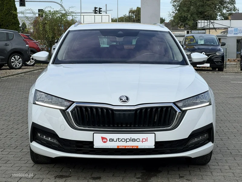Skoda Octavia IV 11