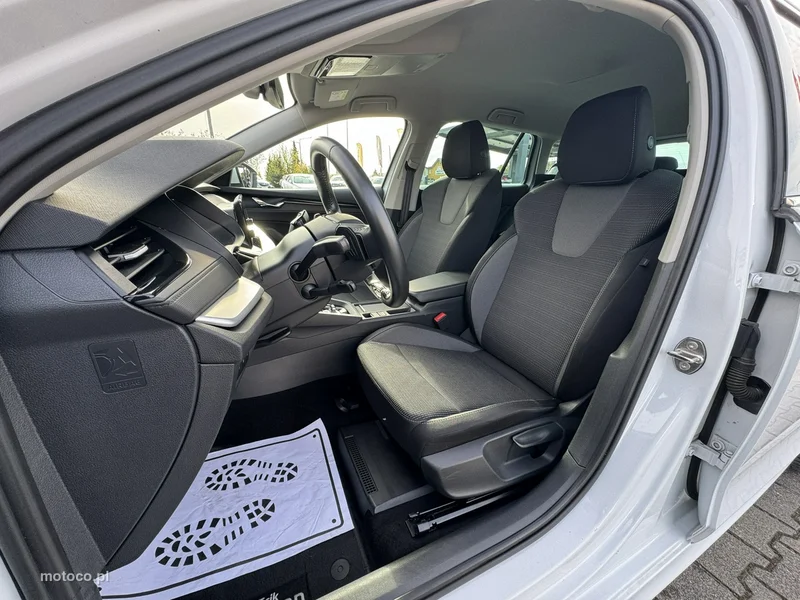 Skoda Octavia IV 16