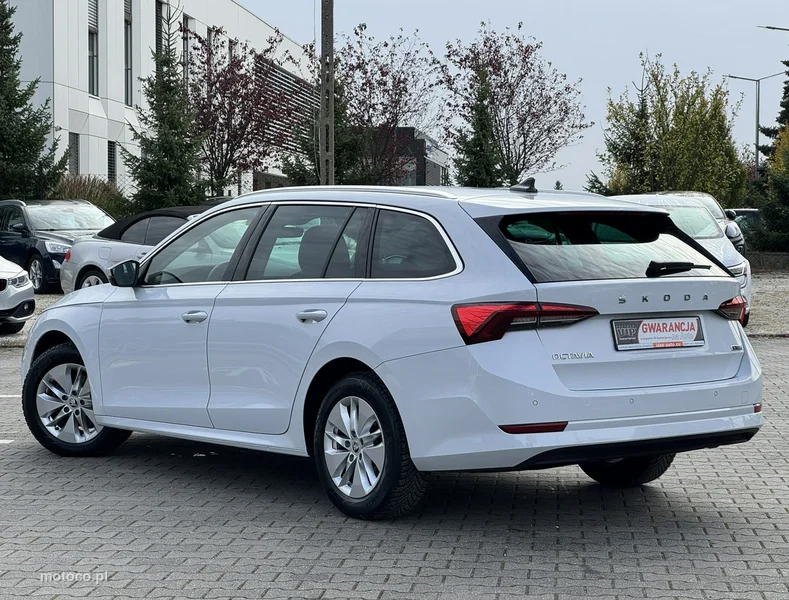 Skoda Octavia IV 5