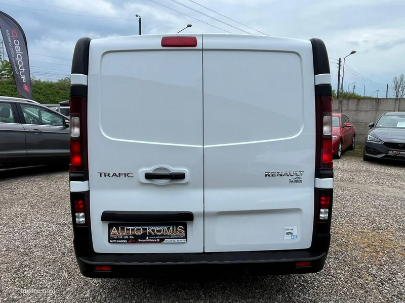 Renault Trafic 5