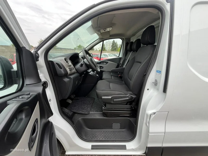 Renault Trafic 7