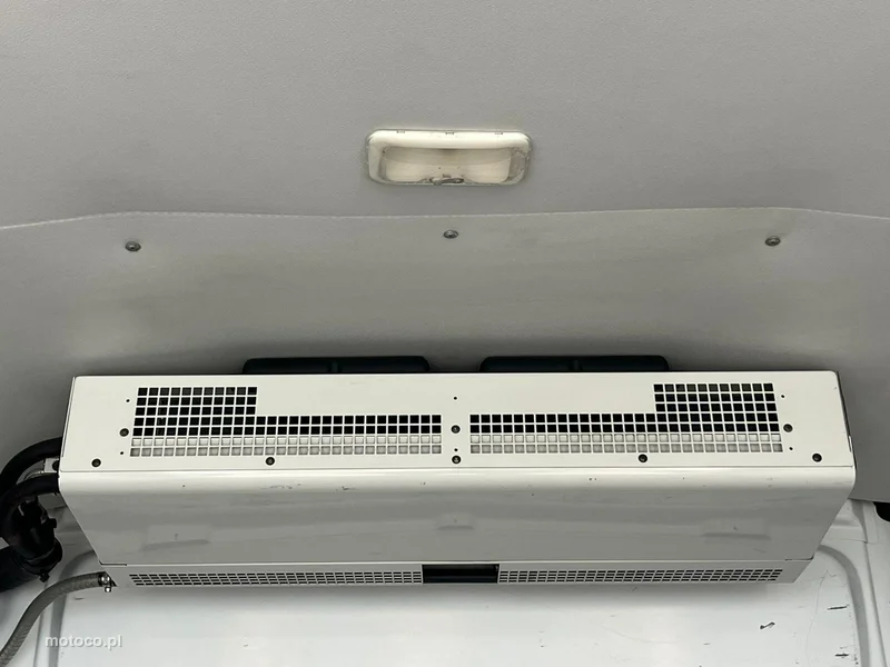 Renault Trafic 13