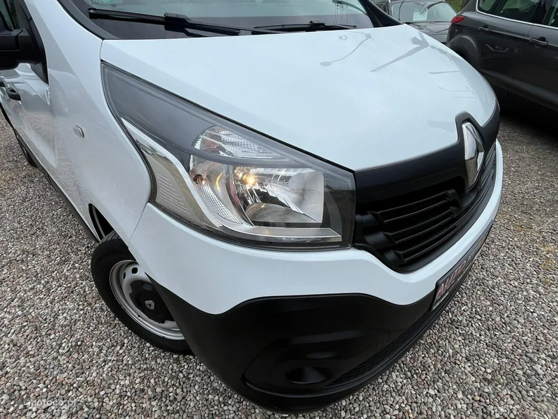 Renault Trafic 26