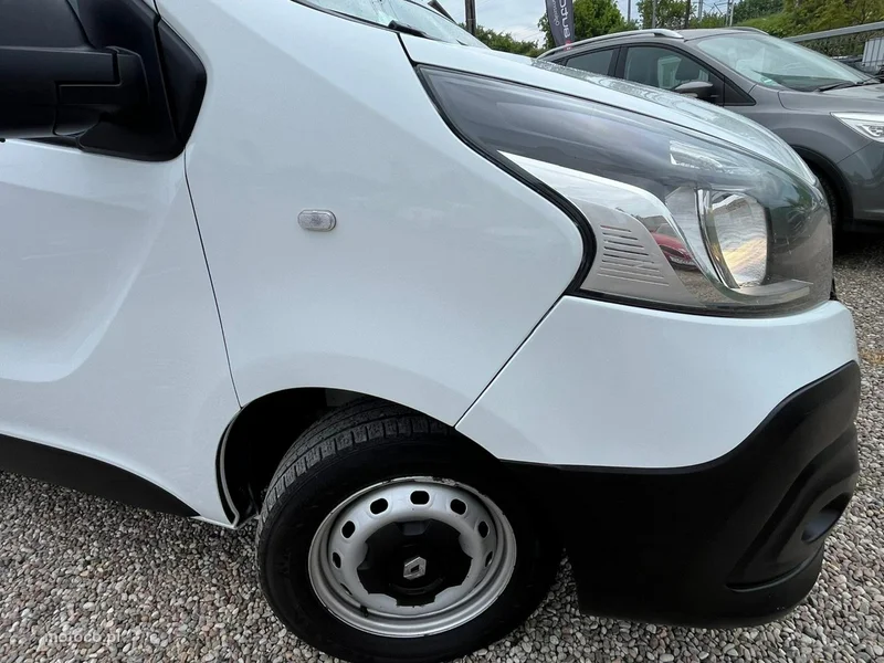 Renault Trafic 28