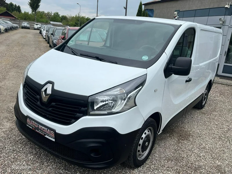 Renault Trafic 32