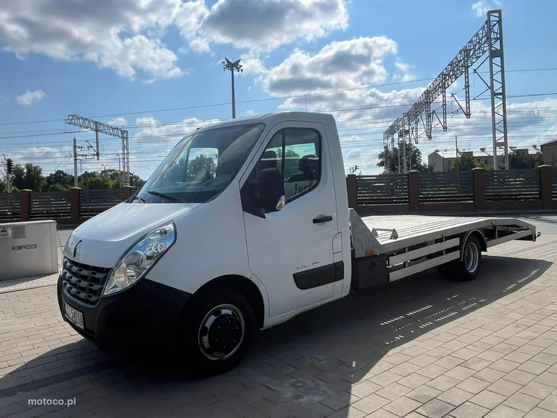 Renault Master 18