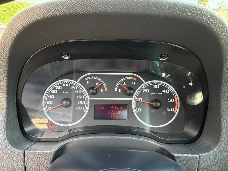 Fiat Strada 10