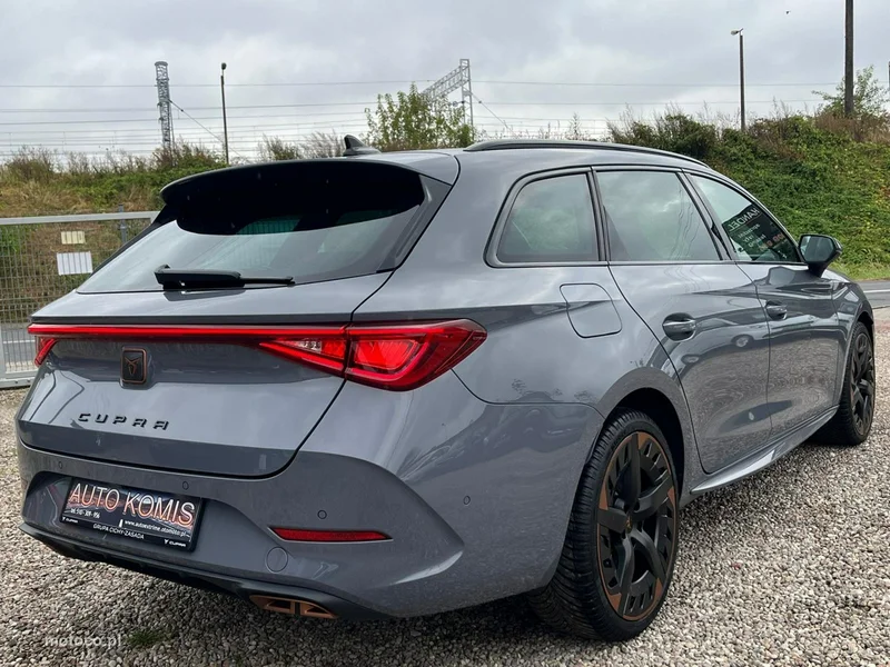 Cupra Leon Sportstourer 3