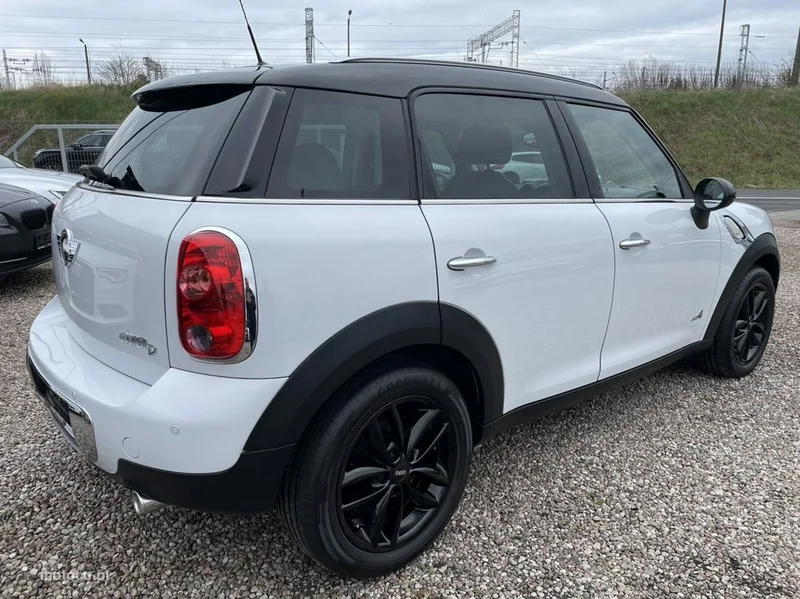 MINI Countryman 3