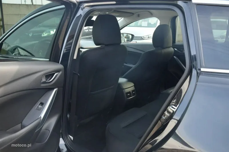 Mazda 6 30
