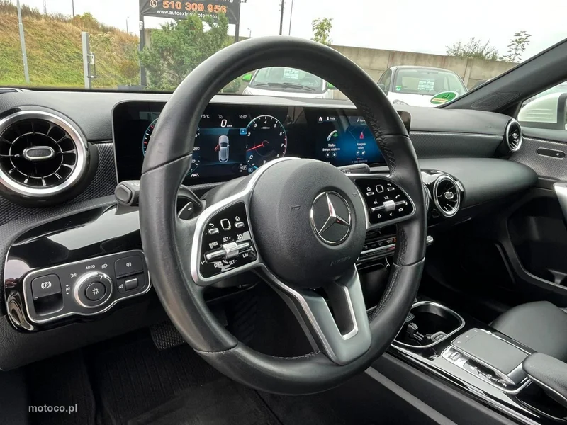 Mercedes-Benz Klasa A W177 A 250 24
