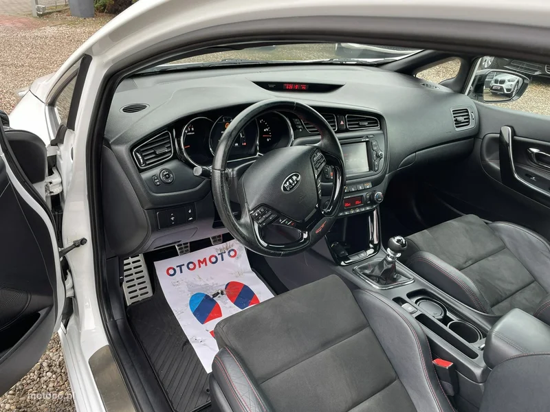 Kia Pro_cee'd 14