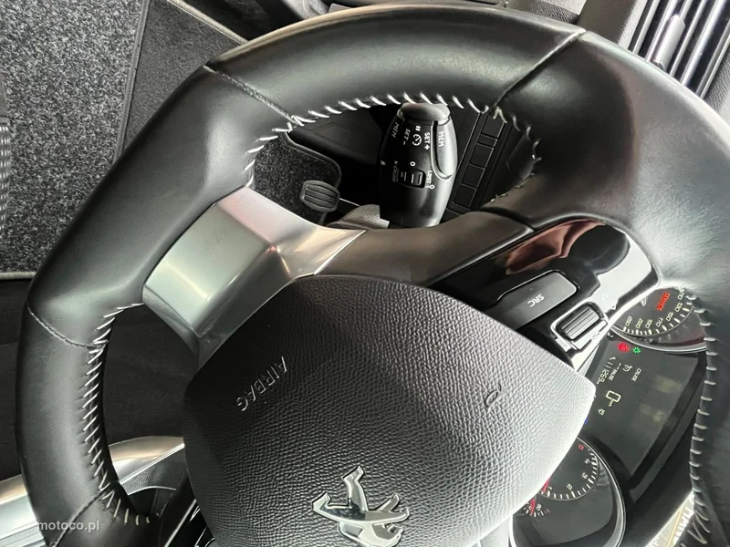 Peugeot 308 23
