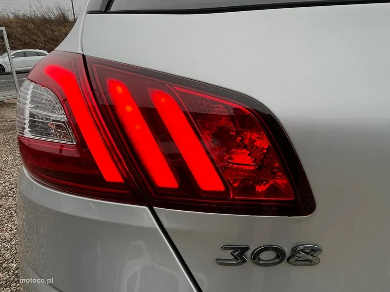 Peugeot 308 24