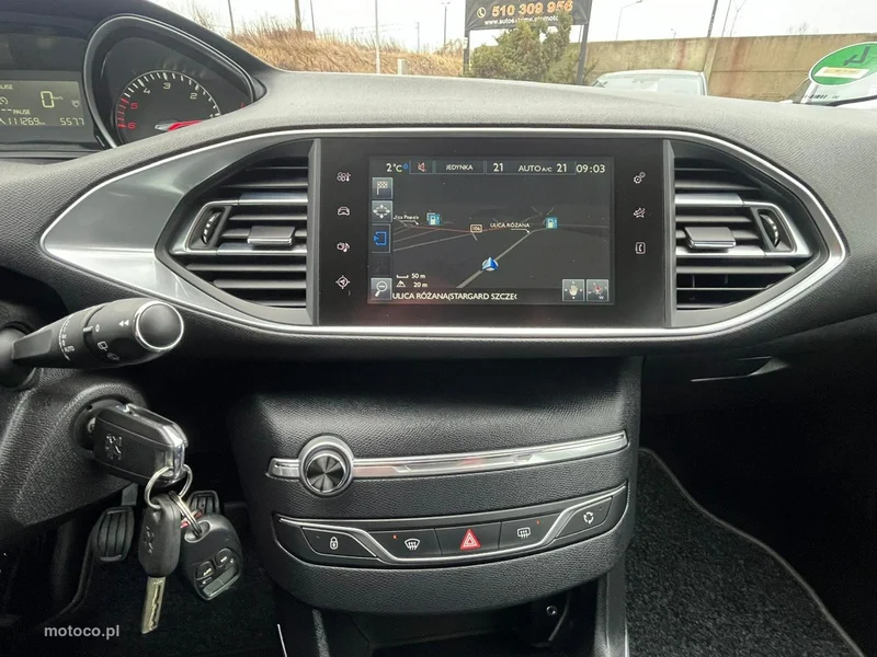Peugeot 308 32