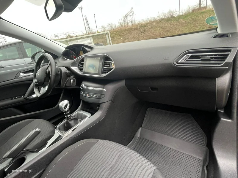 Peugeot 308 SW 24