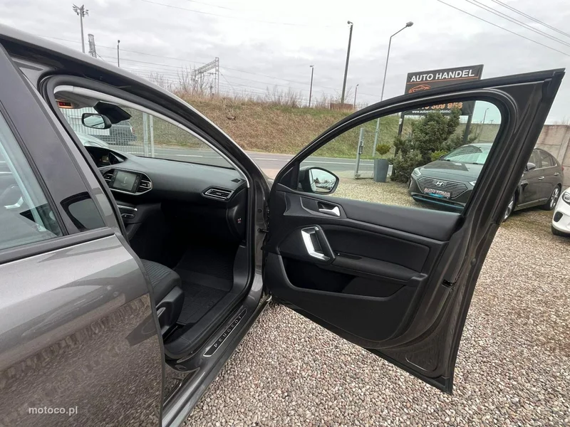 Peugeot 308 SW 32
