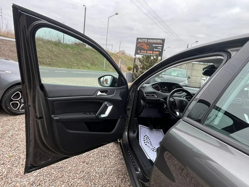 Peugeot 308 SW 38
