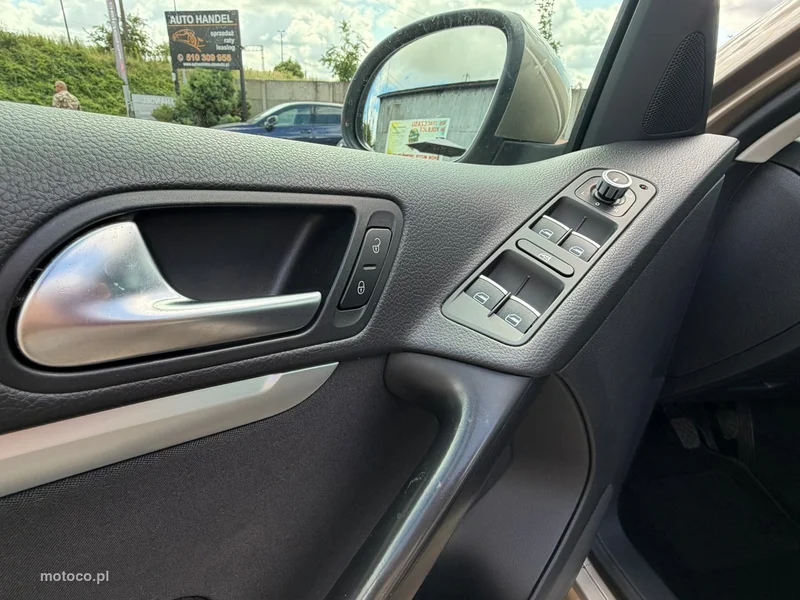 Volkswagen Tiguan 5N 28