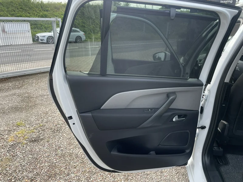 Citroen C4 Grand Picasso 21
